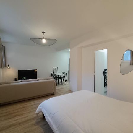 Jean Jaures Apartment ดีจอง ภายนอก รูปภาพ